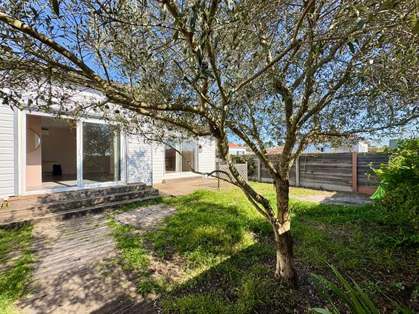 EXCLUSIVITE - Maison individuelle, 83.49m², 3 chambres avec jardin et dépendance / Climatisation. , Audenge