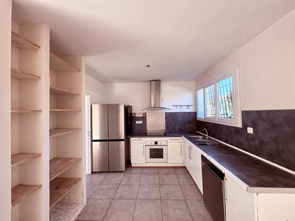 EXCLUSIVITE - Maison individuelle, 83.49m², 3 chambres avec jardin et dépendance / Climatisation. , Audenge