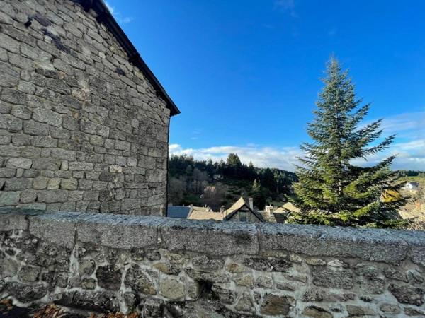 Maison à vendre à Serverette en Lozère (48700), ref : 48032-101