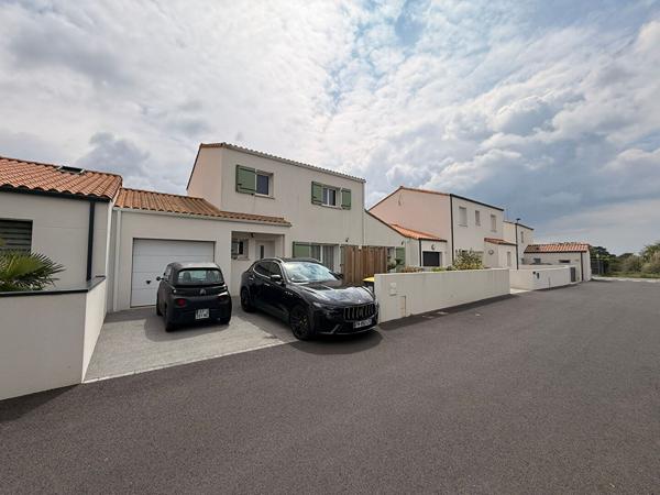 Maison récente avec suite parentale, 4 Chambres, piscine et confort moderne aux Sables-d'Olonne