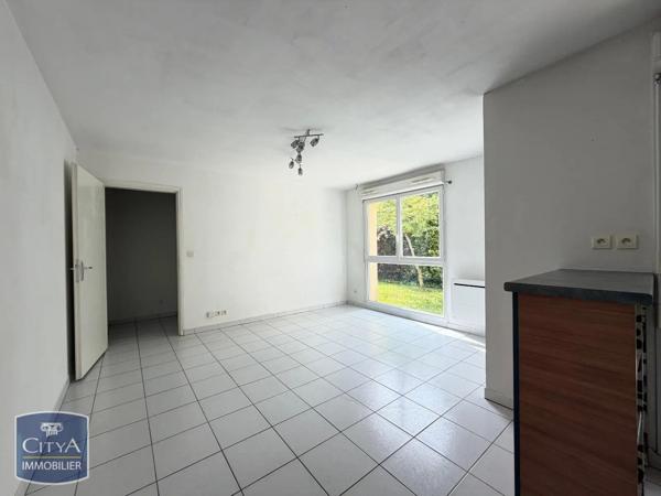 Appartement à louer 3 pièces 58.6m² Arras (62000)