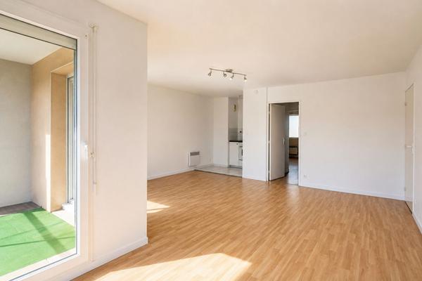 Appartement RENNES - T4 - RUE DE NANTES - BALCON - GARAGE - LUMINEUX