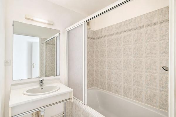 Appartement RENNES - T4 - RUE DE NANTES - BALCON - GARAGE - LUMINEUX