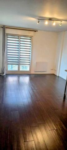 Appartement et place de parking centre-ville