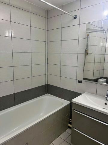 Appartement et place de parking centre-ville