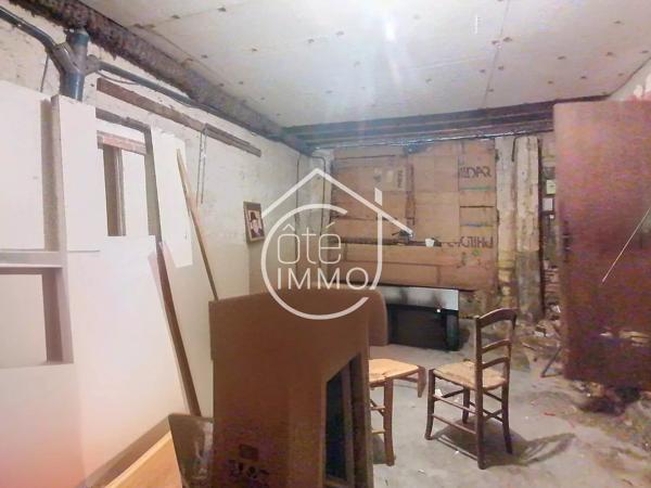 STE FOY : cœur de la Bastide, appartement T3 de 79 m² à moderniser 2 garages en RDC