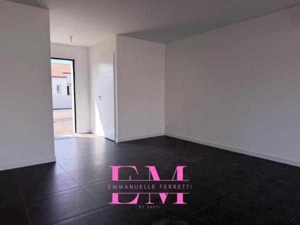 MAISON NEUVE DE PLAIN PIED A 12 KMS DES PLAGES