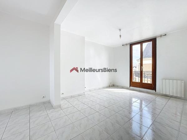 APPARTEMENT 3 PIECES AVEC BOX