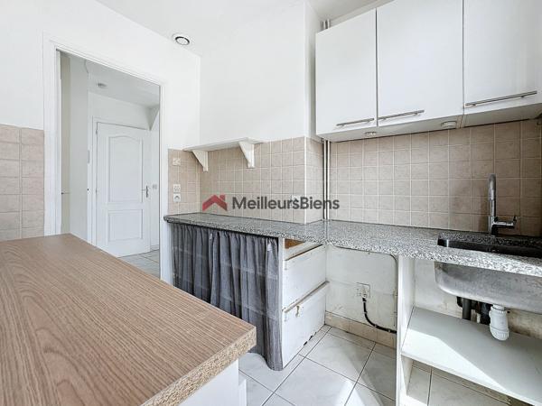 APPARTEMENT 3 PIECES AVEC BOX