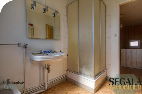 Saint-Juéry (81160) Au calme d’une impasse, 4 chambres à Saint-Juéry