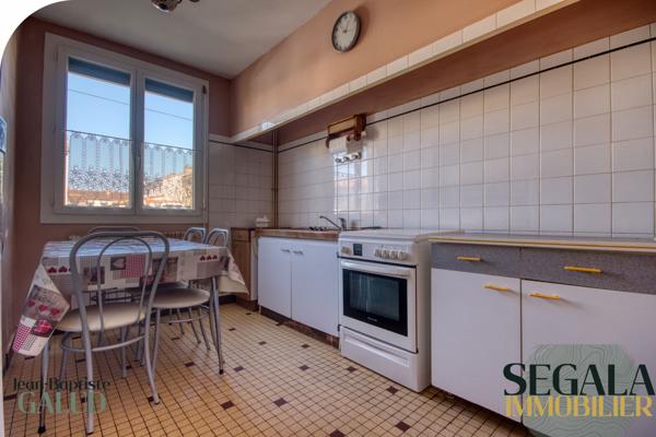 Saint-Juéry (81160) Au calme d’une impasse, 4 chambres à Saint-Juéry