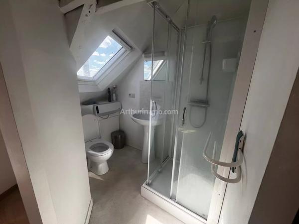 Location                                                      Appartement
                        
                     2 pièces                      23 m2                     à Trélivan