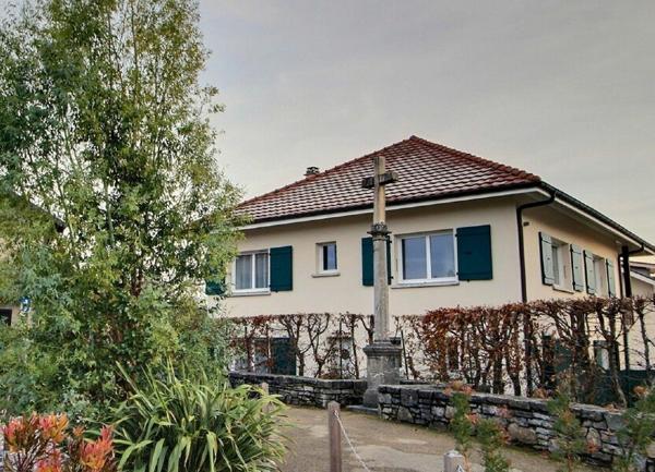 Maison à vendre    7 pièces • 225,80 m2 Messery