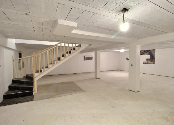 Maison à vendre    7 pièces • 225,80 m2 Messery