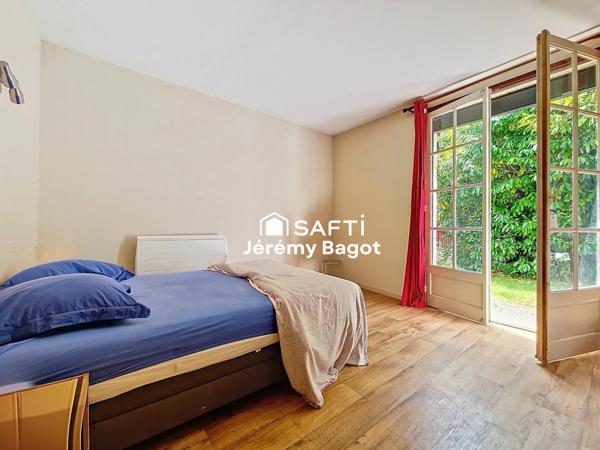 Ensemble immobilier sur plus de 2,7 hectares de nature préservée