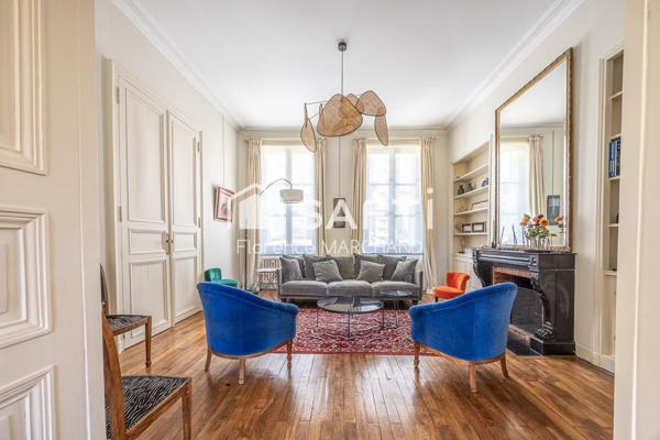 DEMEURE EXCEPTIONNELLE - ÉLÉGANCE - AUTHENTICITÉ - QUARTIER PRISÉ