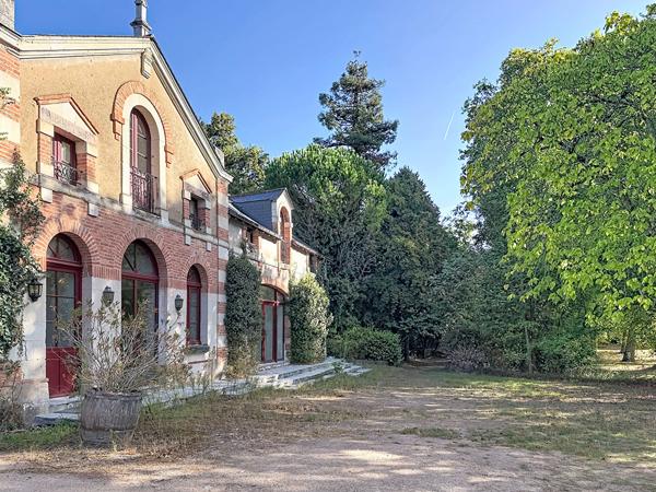 À louer | L'Orangerie du Domaine du Closel à Savennières 219.92 m2