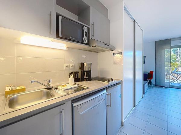 STUDIO EN RESIDENCE HOTELIERE