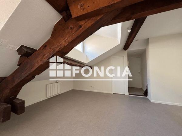 Location Studio 29.66 m² - 3 RUE DE LA CONVENTION Villeurbanne 69100