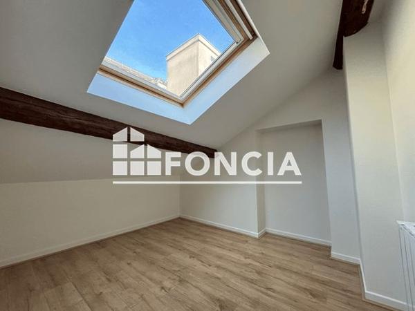 Location Studio 29.66 m² - 3 RUE DE LA CONVENTION Villeurbanne 69100