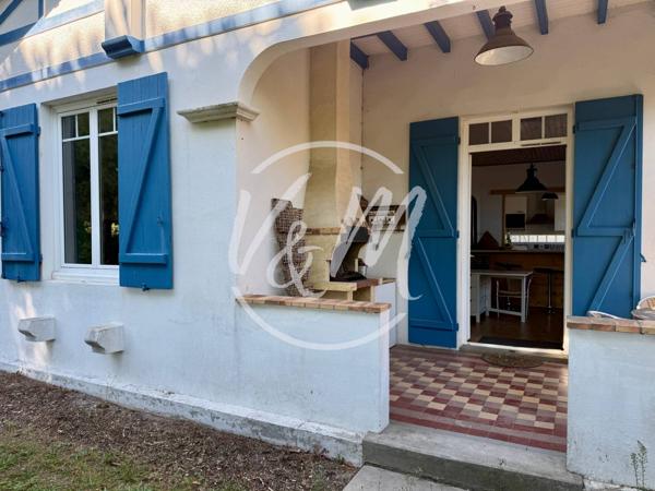 Villa à vendre Taussat-Les-Bains. Le charme d’une maison basco-landaise rénovée à Taussat, 3 chambres et la plage du Bassin à seulement 400 mètres LANTON TAUSSAT