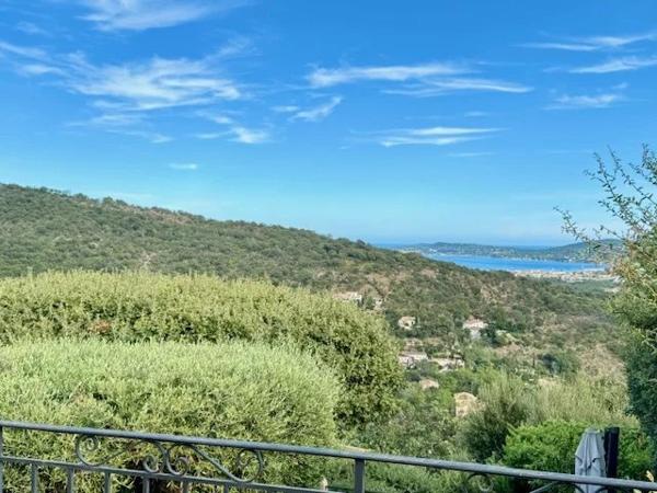 Immobilier Grimaud (83310) – Appartement 40m2 – 262 000 €