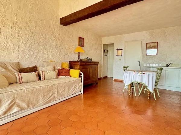 Immobilier Grimaud (83310) – Appartement 40m2 – 262 000 €