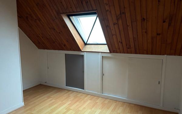 Appartement à louer    4 pièces •  Quiberon