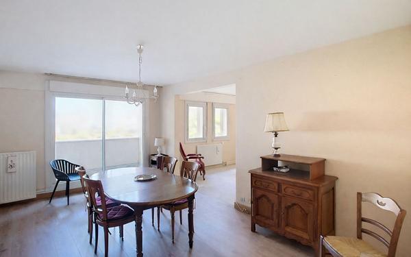 Appartement à vendre    4 pièces •  Rezé