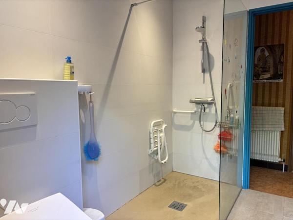 MAISON D'HABITATION SUR SOUS SOL