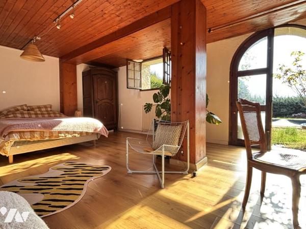 MAISON D'HABITATION SUR SOUS SOL