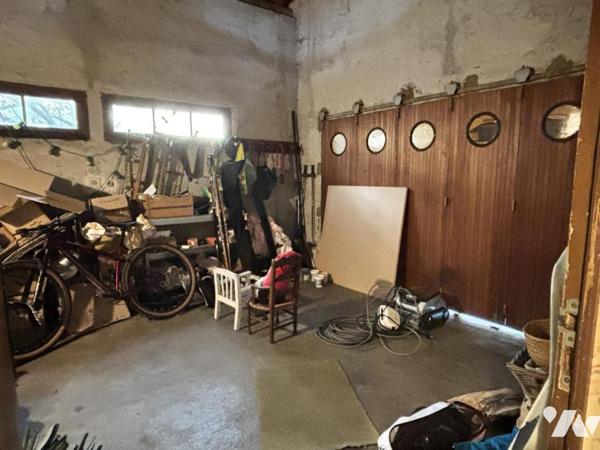 MAISON D'HABITATION SUR SOUS SOL