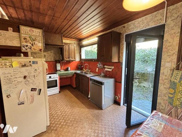 MAISON D'HABITATION SUR SOUS SOL