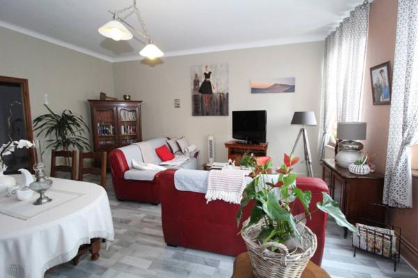 Immeuble à vendre 12 pièces de 358 m²