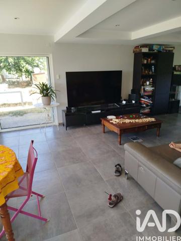 Maison à vendre 11 pièces 206 m² Mably