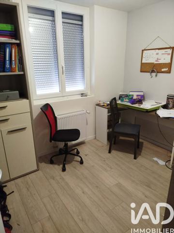 Maison à vendre 11 pièces 206 m² Mably