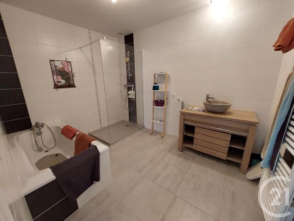 Appartement F4 à vendre  4 pièces - 93,94 m2 MONTLUCON - 03