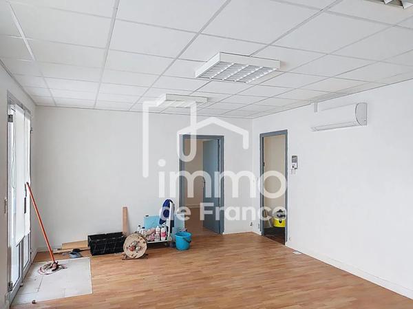 Bureau à louer à Oyonnax (01100)