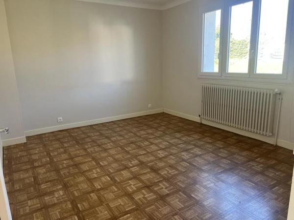 Appartement à louer au Bas Ségala (12200)