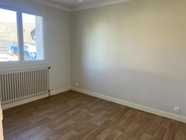 Appartement à louer au Bas Ségala (12200)