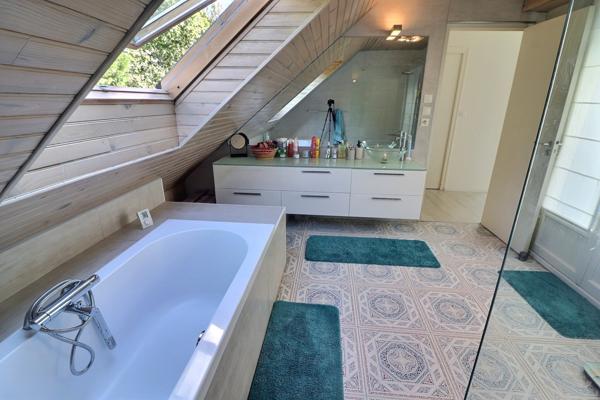 Gouesnou (29850) GOUESNOU - LA VALLEE VERTE MAISON D'ARCHITECTE DE 172 m2 SUR PARCELLE PAYSAGER DE 1558 m2