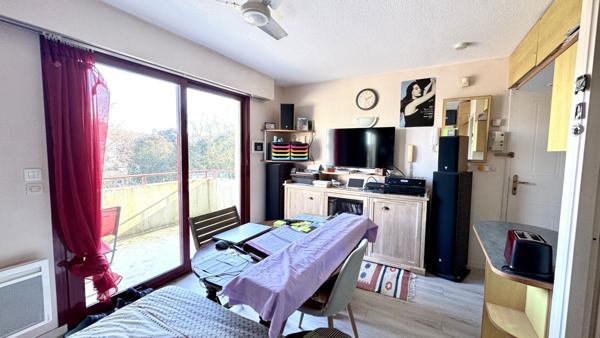 ÉTUDIANT/SAISONNIERS