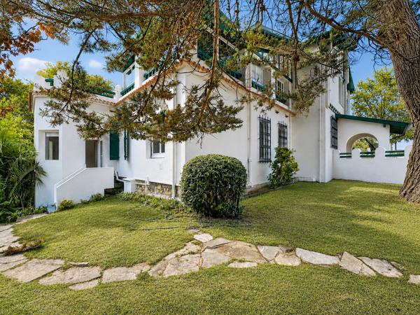 Vente Appartement de luxe Biarritz 6 Pièces 136 m²
