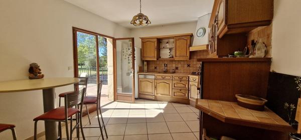 MAISON 5 PIECES DE 150 m² AVEC TERRAIN DE 3000 M² SUR LUNEL