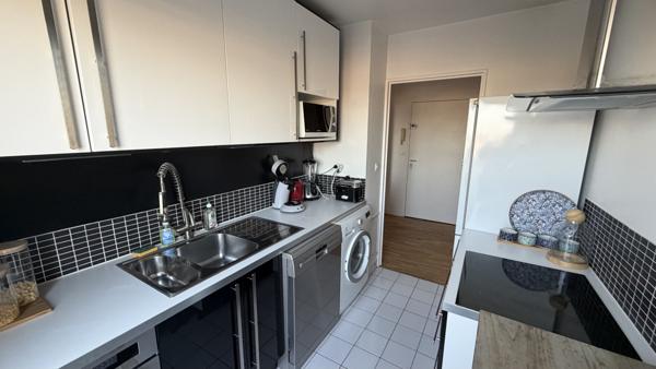 Appartement Suresnes 3 pièce(s) 56 m2