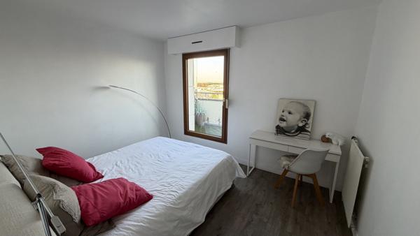 Appartement Suresnes 3 pièce(s) 56 m2