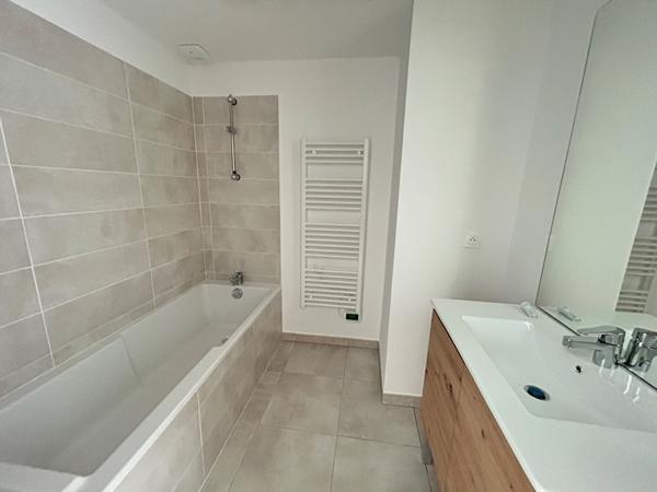 A LOUER - MARGUERITTES - SOUMIS AUX PLAFONDS LOI PINEL