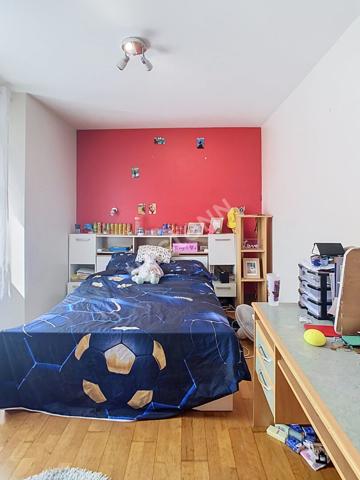 Maison en pierre à vendre sur Montigné Montfaucon