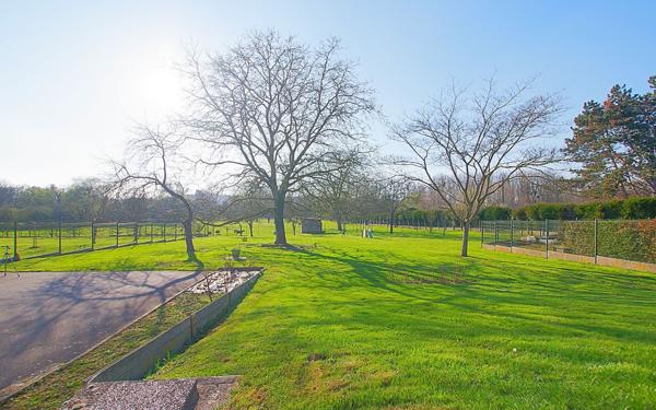 Maison à vendre    8 pièces •  Noyon