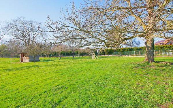 Maison à vendre    8 pièces •  Noyon